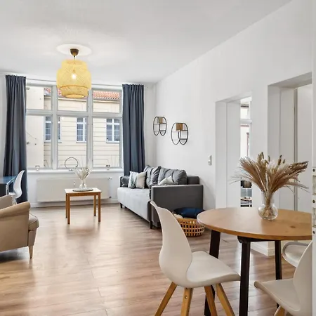 Appartement Neu Altstadtliebe - Gemuetliche In Der Historischen Altstadt, Zentral Und Komfortabel